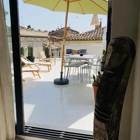 Grande Terrasse Panoramique Au Coeur Des Remparts Aigues-Mortes